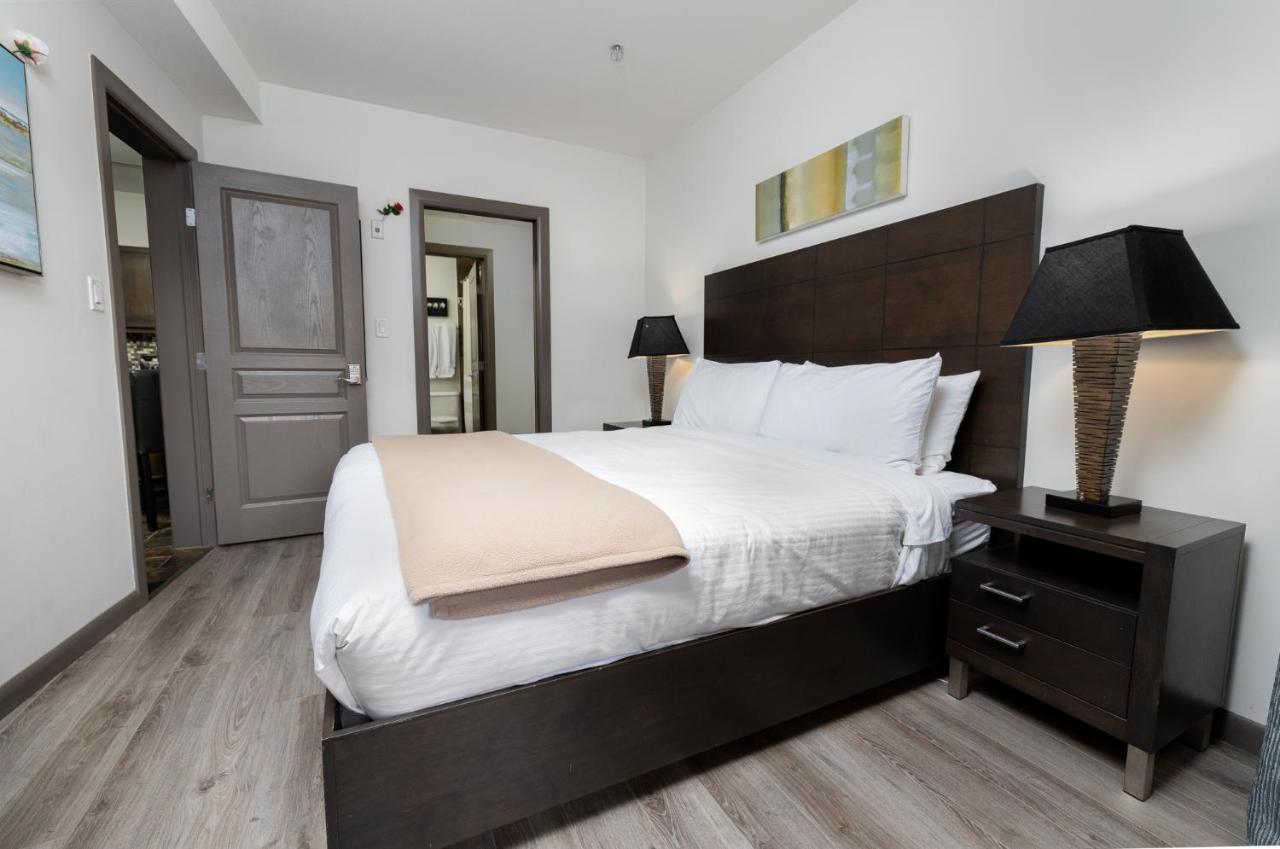 Upgraded Lakeside Resort Dream Vacation Home 킬로나 외부 사진