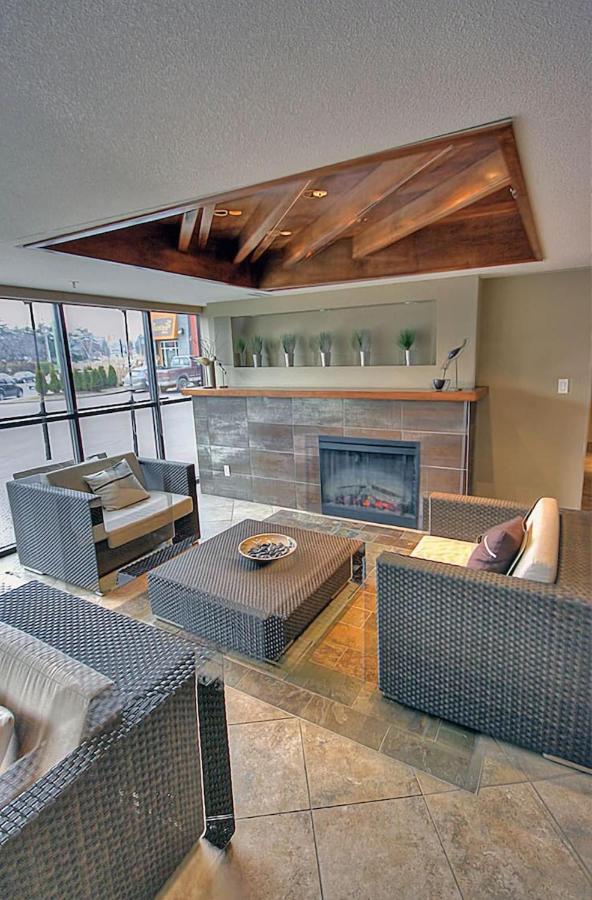 Upgraded Lakeside Resort Dream Vacation Home 킬로나 외부 사진